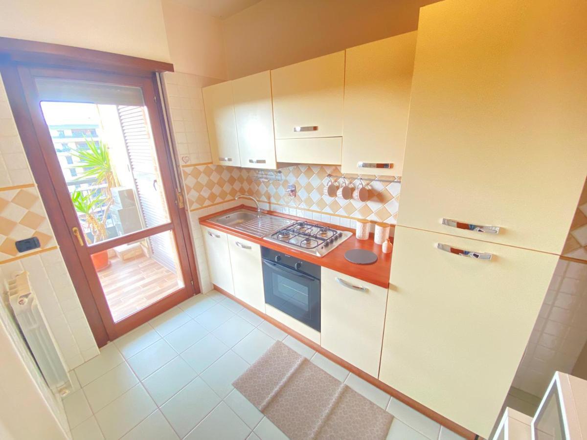 Golden Hour Apartment - Panoramic Terrace Fiumicino Zewnętrze zdjęcie